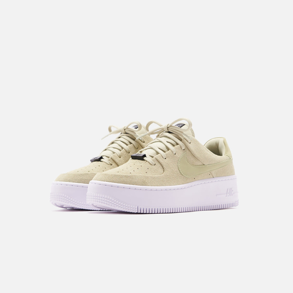 Nike Air Force 1 Sage Green Suede Trainers Low Size 7 in Olive Aura